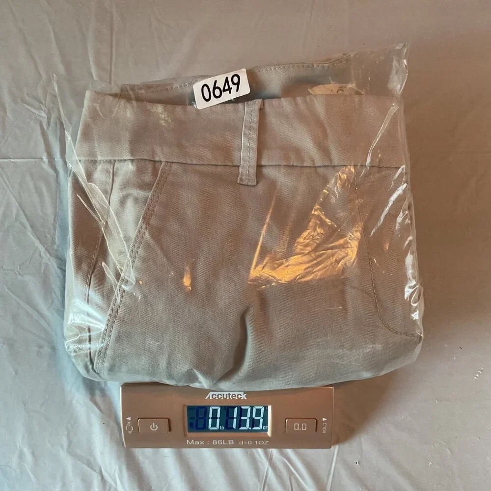 NWT Loft Womens Petite 4P Little Skinny Khaki light grey Pants NEW